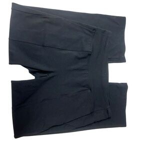 Athleta Women’s Black Cropped Yoga Pants Medium